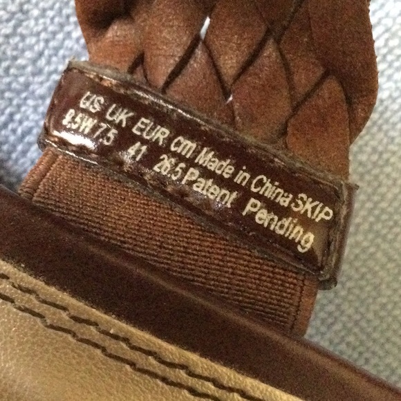 Braided strap slide sandals, EUC - Picture 5 of 5